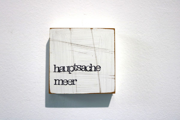 Indra Ohlemutz | hauptsache meer | Textplatte (10 x 10 cm) – Bild 2