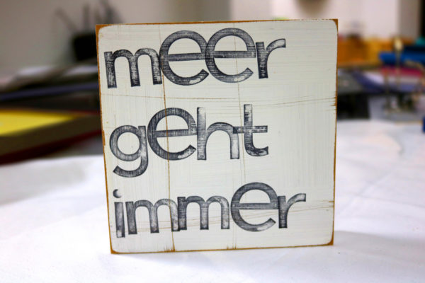 Indra Ohlemutz | meer geht immer | Textplatte (15 x 15 cm) – Bild 2