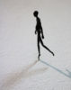 Max Hoffmann | Wandläufer | Bronzeskulptur | klein | 6,5 cm
